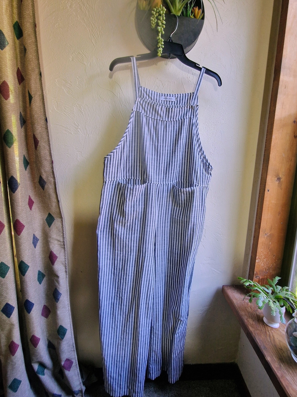 MISSLOOK Black and White Vertical Stripe Dress